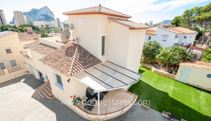 Te koop - Huis - Vrijstaande Villa - Calpe - Calpe Centro