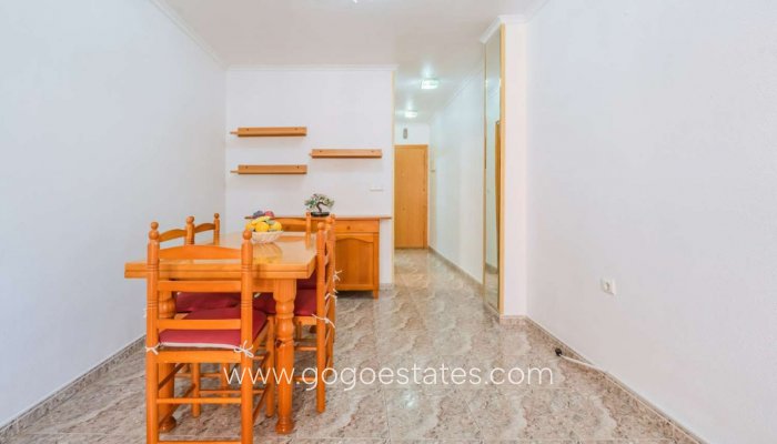 Te koop - Appartement - Appartement op de middelste verdieping - Torrevieja - Playa del Cura