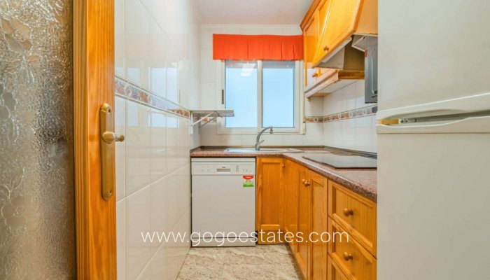 Te koop - Appartement - Appartement op de middelste verdieping - Torrevieja - Playa del Cura