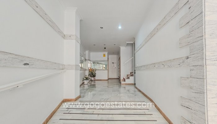 Te koop - Appartement - Appartement op de middelste verdieping - Torrevieja - Playa del Cura