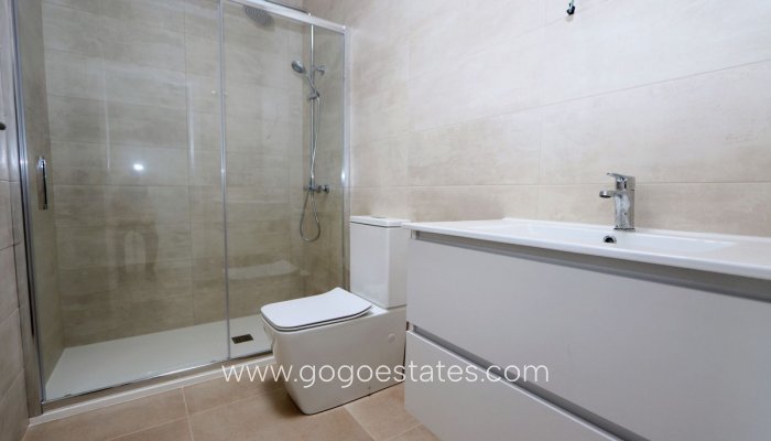 Te koop - Huis - Halfvrijstaande woning - Pilar De La Horadada - Pilar de la Horadada Centro