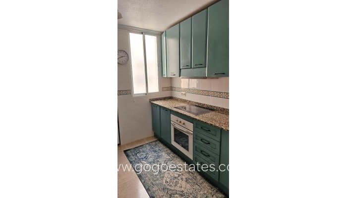 Te koop - Appartement - Appartement op de middelste verdieping - Torrevieja - Torrevieja Centro