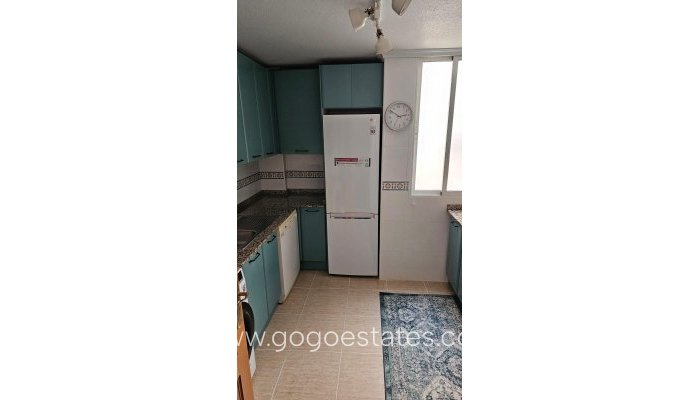 Te koop - Appartement - Appartement op de middelste verdieping - Torrevieja - Torrevieja Centro