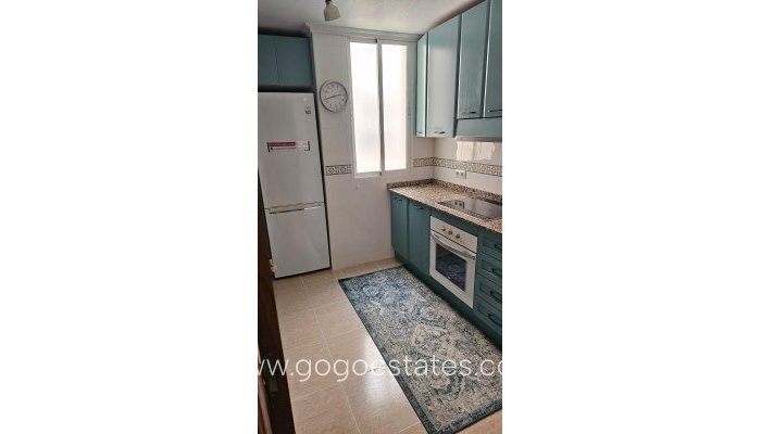Te koop - Appartement - Appartement op de middelste verdieping - Torrevieja - Torrevieja Centro