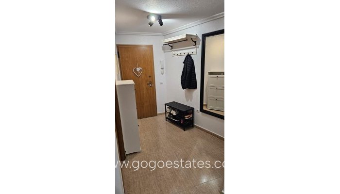 Te koop - Appartement - Appartement op de middelste verdieping - Torrevieja - Torrevieja Centro