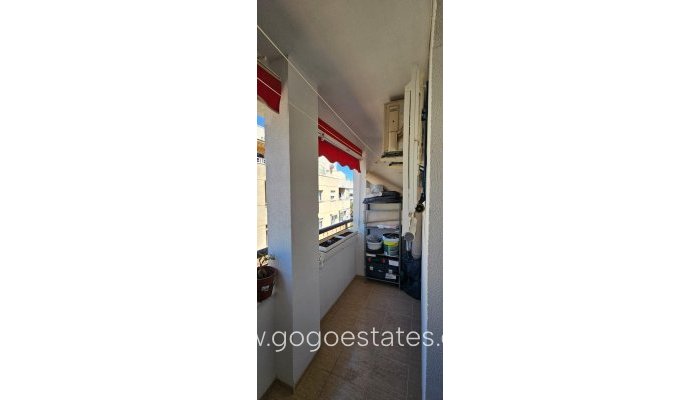 Te koop - Appartement - Appartement op de middelste verdieping - Torrevieja - Torrevieja Centro