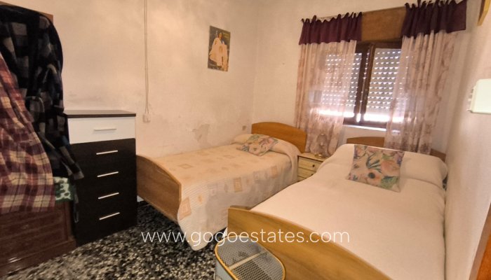 Te koop - Huis - Stadswoning - Pinoso - Pinoso Centro