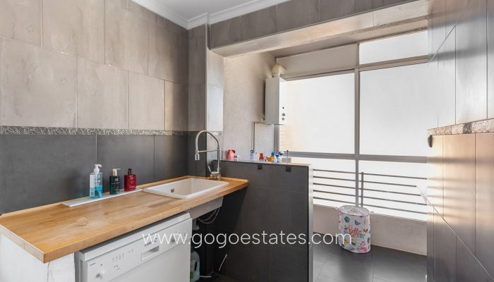 Te koop - Appartement - Appartement op de middelste verdieping - Daya Nueva - Daya Nueva Centro