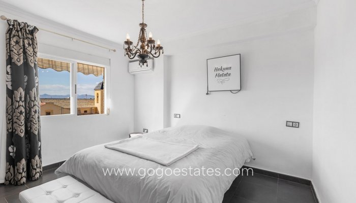 Te koop - Appartement - Appartement op de middelste verdieping - Daya Nueva - Daya Nueva Centro