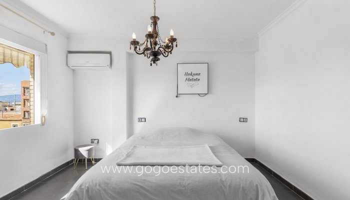 Te koop - Appartement - Appartement op de middelste verdieping - Daya Nueva - Daya Nueva Centro