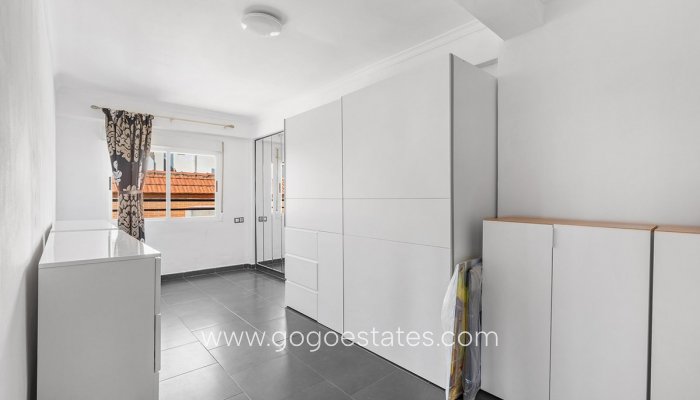 Te koop - Appartement - Appartement op de middelste verdieping - Daya Nueva - Daya Nueva Centro