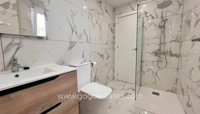 Te koop - Appartement - Appartement op de middelste verdieping - Orihuela - Villamartin