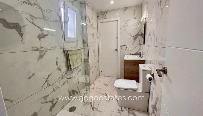 Te koop - Appartement - Appartement op de middelste verdieping - Orihuela - Villamartin