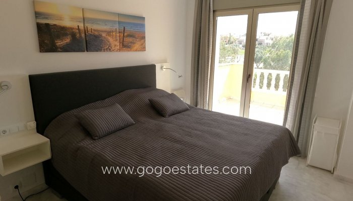 Te koop - Huis - Vrijstaande Villa - Algorfa - La finca golf