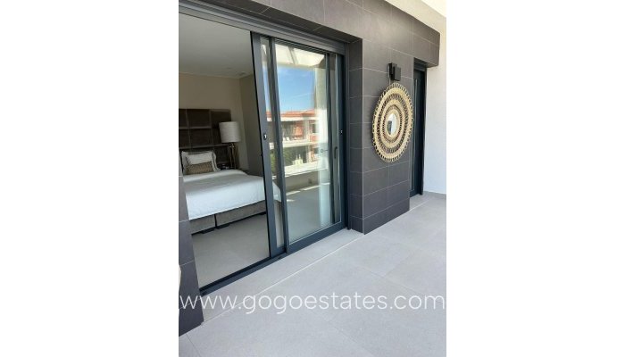 Te koop - Huis - Vrijstaande Villa - Algorfa - La finca golf