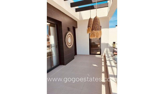 Te koop - Huis - Vrijstaande Villa - Algorfa - La finca golf