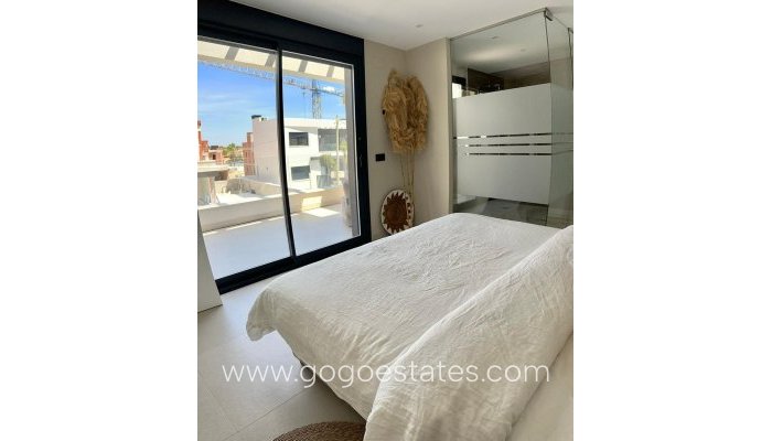 Te koop - Huis - Vrijstaande Villa - Algorfa - La finca golf