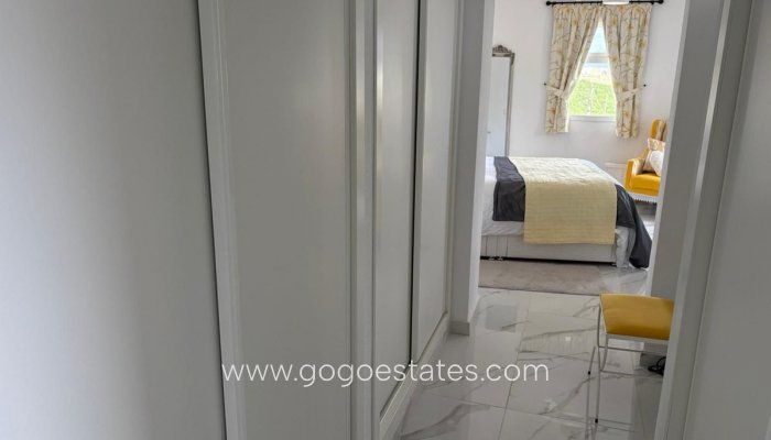 Te koop - Huis - Vrijstaande Villa - Algorfa - Algorfa Centro