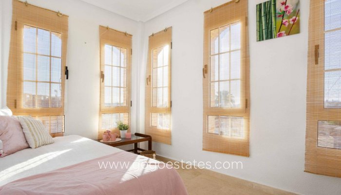 Revente - Maison - Villa Individuelle - Orihuela - La Florida