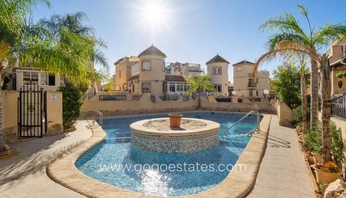 Revente - Maison - Villa Individuelle - Orihuela - La Florida