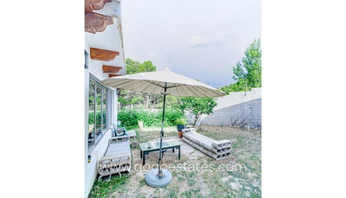 Te koop - Huis - Finca - Cortijo - Confrides - Confrides Centro