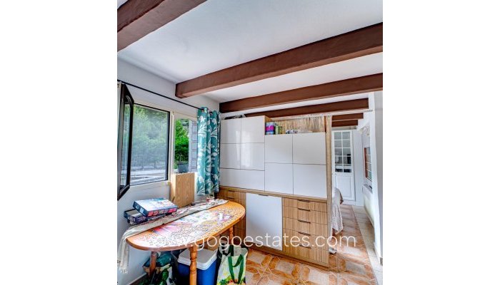 Te koop - Huis - Finca - Cortijo - Confrides - Confrides Centro