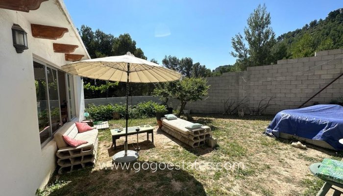 Te koop - Huis - Finca - Cortijo - Confrides - Confrides Centro