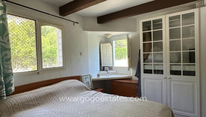 Te koop - Huis - Finca - Cortijo - Confrides - Confrides Centro