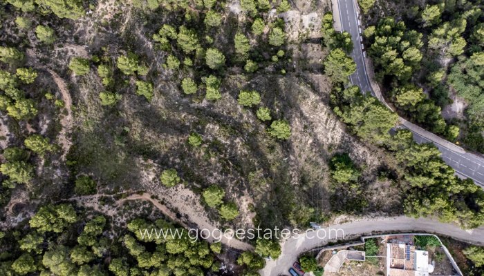 Te koop - Huis - Finca - Cortijo - Confrides - Confrides Centro