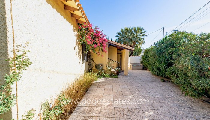 Te koop - Huis - Vrijstaande Villa - La Nucía - La Nucia Centro