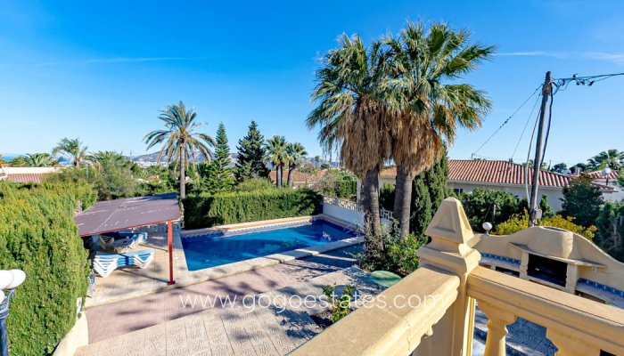 Te koop - Huis - Vrijstaande Villa - La Nucía - La Nucia Centro