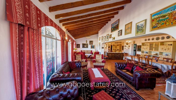 Te koop - Huis - Vrijstaande Villa - La Nucía - La Nucia Centro