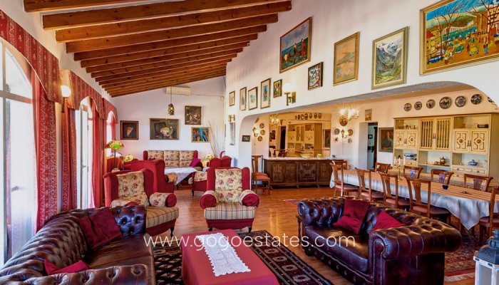 Te koop - Huis - Vrijstaande Villa - La Nucía - La Nucia Centro