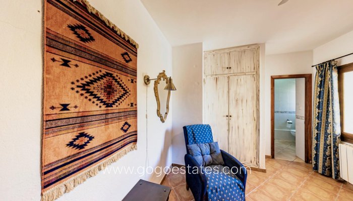 Te koop - Huis - Vrijstaande Villa - La Nucía - La Nucia Centro