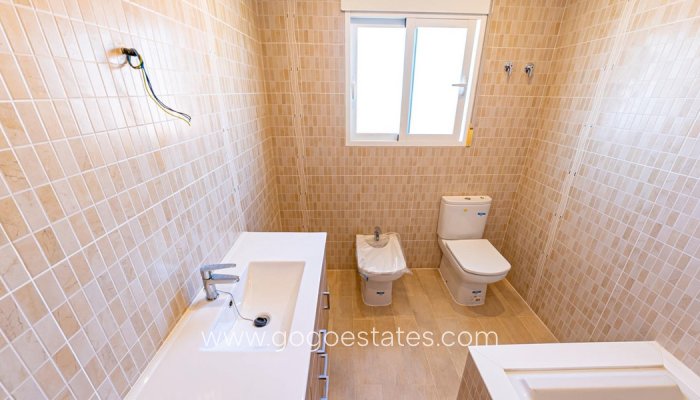 Te koop - Huis - Vrijstaande Villa - l'Alfas del Pi - L'Alfás del Pi Centro