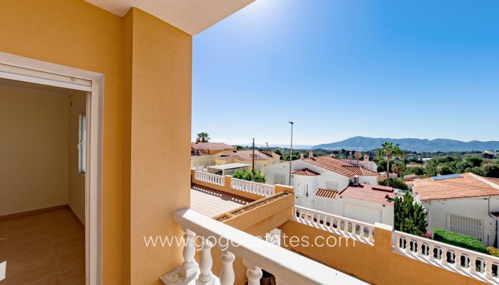 Te koop - Huis - Vrijstaande Villa - l'Alfas del Pi - L'Alfás del Pi Centro