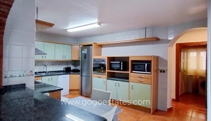 Te koop - Huis - Vrijstaande Villa - l'Alfas del Pi - L'Alfás del Pi Centro