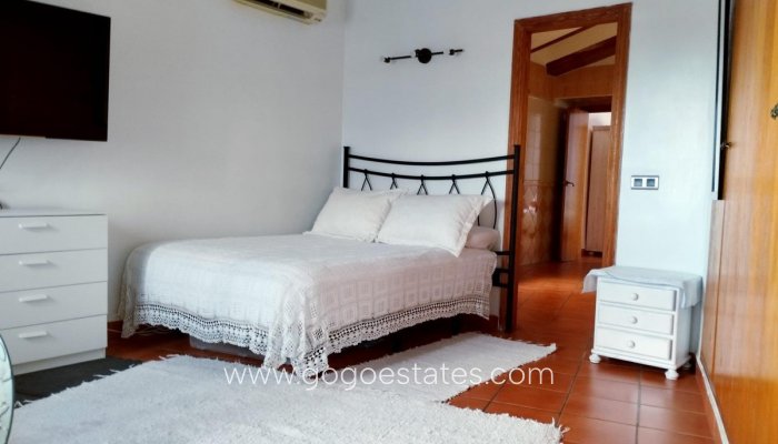 Te koop - Huis - Vrijstaande Villa - l'Alfas del Pi - L'Alfás del Pi Centro