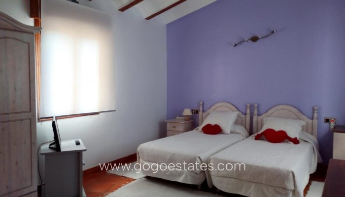 Te koop - Huis - Vrijstaande Villa - l'Alfas del Pi - L'Alfás del Pi Centro