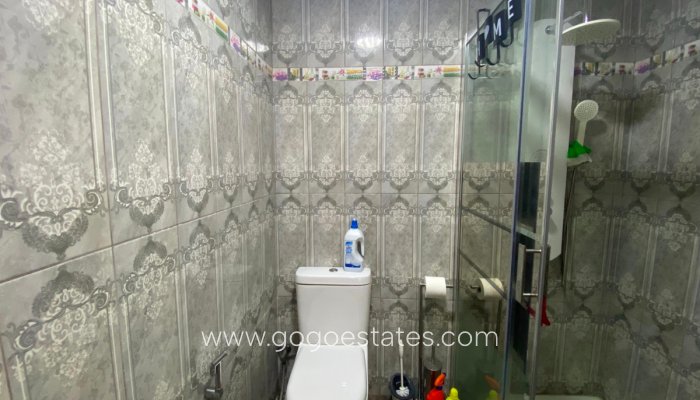 Te koop - Appartement - Appartement op de bovenste verdieping - Torrevieja - Torrevieja Centro