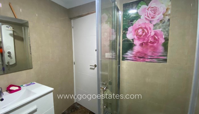 Te koop - Appartement - Appartement op de bovenste verdieping - Torrevieja - Torrevieja Centro