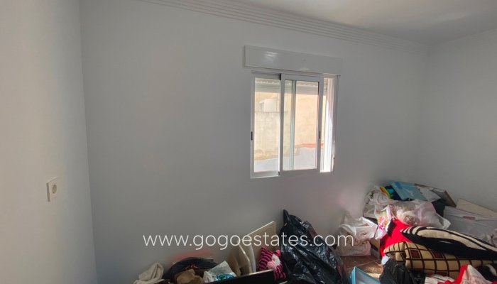 Te koop - Appartement - Appartement op de bovenste verdieping - Torrevieja - Torrevieja Centro