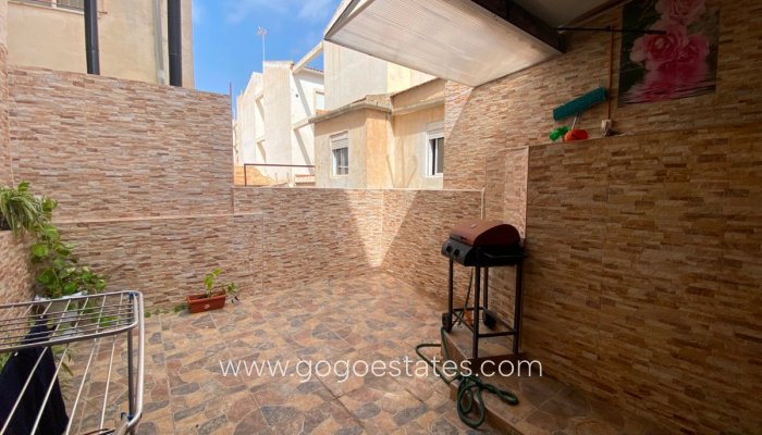 Te koop - Appartement - Appartement op de bovenste verdieping - Torrevieja - Torrevieja Centro