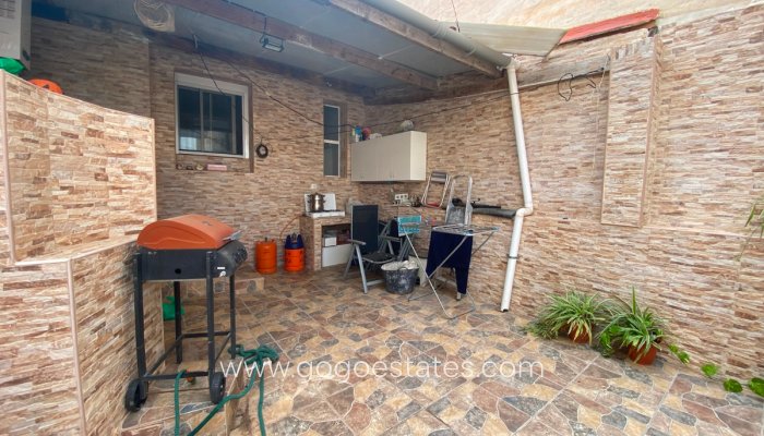 Te koop - Appartement - Appartement op de bovenste verdieping - Torrevieja - Torrevieja Centro