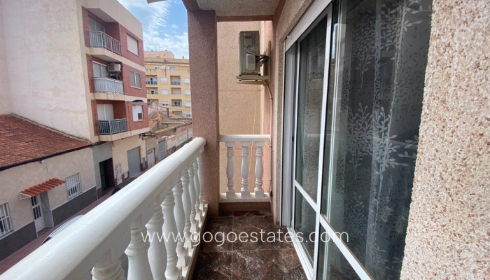 Te koop - Appartement - Appartement op de bovenste verdieping - Torrevieja - Torrevieja Centro