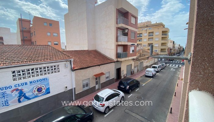 Te koop - Appartement - Appartement op de bovenste verdieping - Torrevieja - Torrevieja Centro