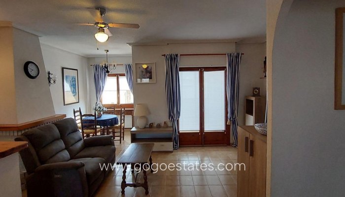 Te koop - Appartement - Appartement op de middelste verdieping - Orihuela - Punta Prima