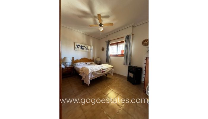 Te koop - Appartement - Appartement op de middelste verdieping - Orihuela - Punta Prima