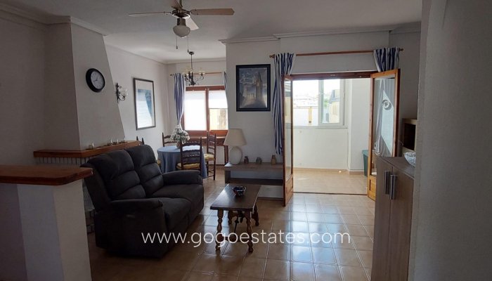 Te koop - Appartement - Appartement op de middelste verdieping - Orihuela - Punta Prima