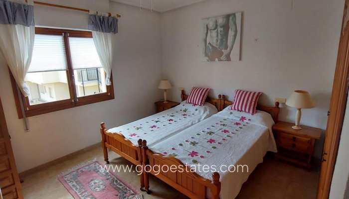 Te koop - Appartement - Appartement op de middelste verdieping - Orihuela - Punta Prima